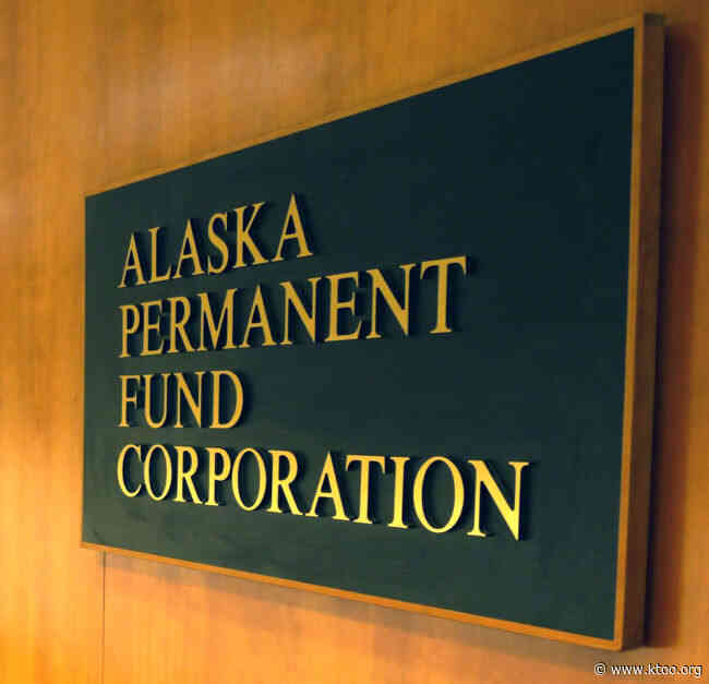 PFDs, state funding at risk if Alaska Permanent Fund earnings reserve falls to zero, board hears
