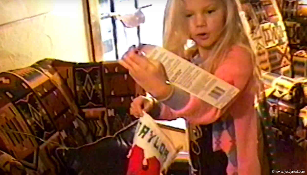 Taylor Swift: 'Christmas Tree Farm' Stream, Lyrics, & Download - Listen Now!