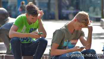 Cuts, Bruises, and Fractures: Spike Seen in Mobile Phone-Linked Face Injuries in the US