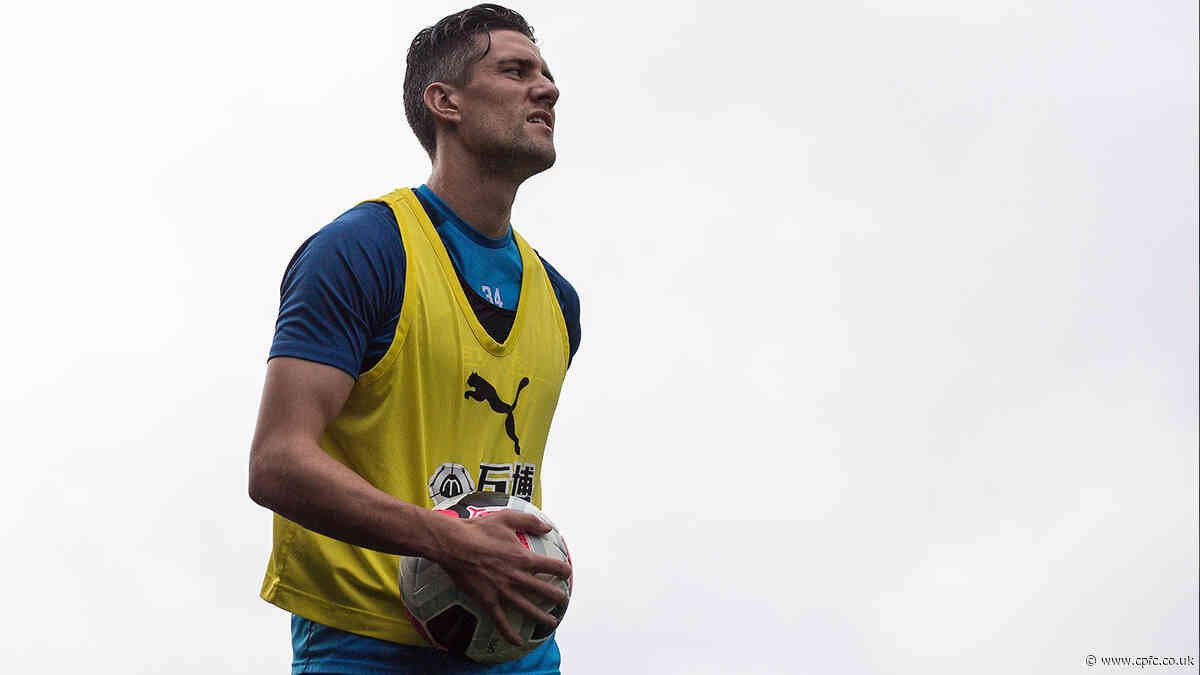 Kelly explains return to right-back position