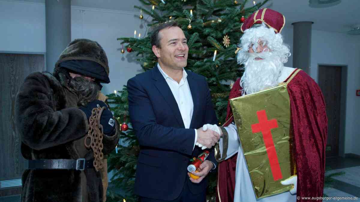 Der Nikolaus besucht Landrat und Oberbürgermeister