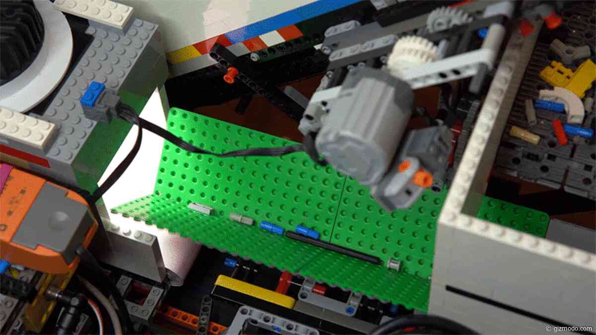 A Neural Network Powers This Lego-Built Brick Sorter That Can Recognize Every Piece Ever Made