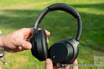Amazon cuts prices of these premium noise-canceling headphones for Cyber Week