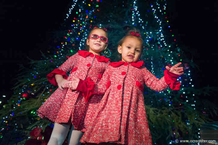 Brea celebrates holiday tree lighting with Santa, snow and 4 reindeer