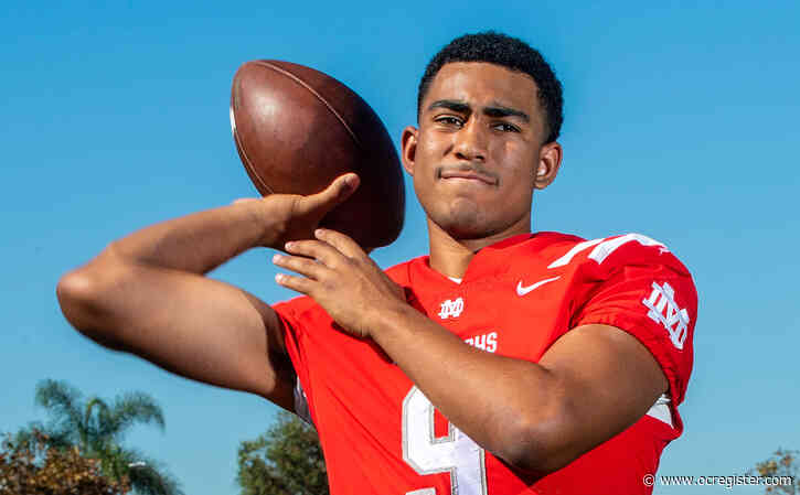 Mater Dei’s Bryce Young earns Gatorade state football player of the year award