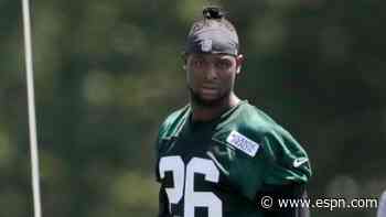 Bell leaves Jets practice with illness, iffy for Sun.