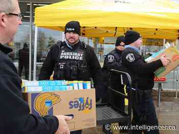 Cops cram the cruiser for Gleaners