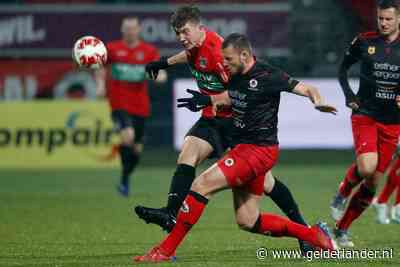 LIVE | Snelle gelijkmaker NEC nadat Sander Fischer Excelsior vlak na rust op voorsprong schiet