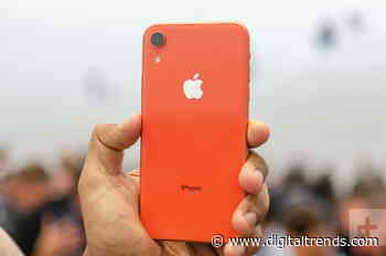 Need a cheap smartphone? Apple iPhone XR and Samsung Galaxy S10e under $500