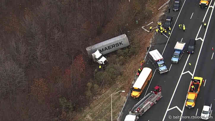 Tractor-Trailer Crashes On I-95S Near I-895 In Baltimore, Crews Clear Fuel Spill