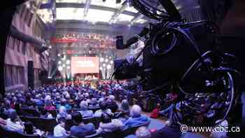 Gill Deacon rounds out CBC Toronto's Sounds of the Season in special Here and Now taping