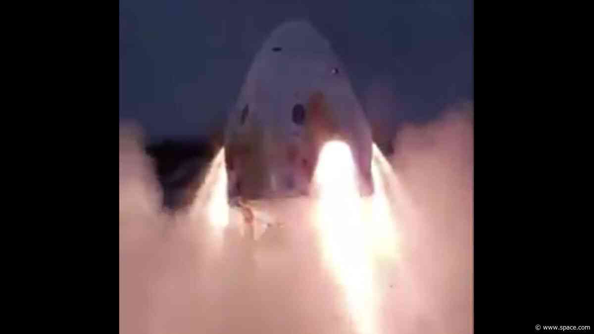 Watch SpaceX Test-Fire Its Crew Dragon Abort Engines in Up Close Video