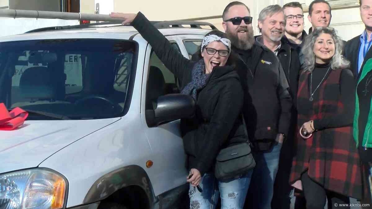 A Lincoln mother in need receives a free a car