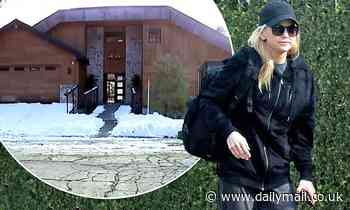 Make-up free Anna Faris sports sweats in first sighting since her Thanksgiving near-death experience