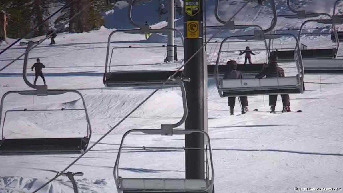 Snow Lovers Head To Sierra Early To Avoid Storm As Businesses Prep