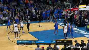 Chris Paul points out untucked jersey