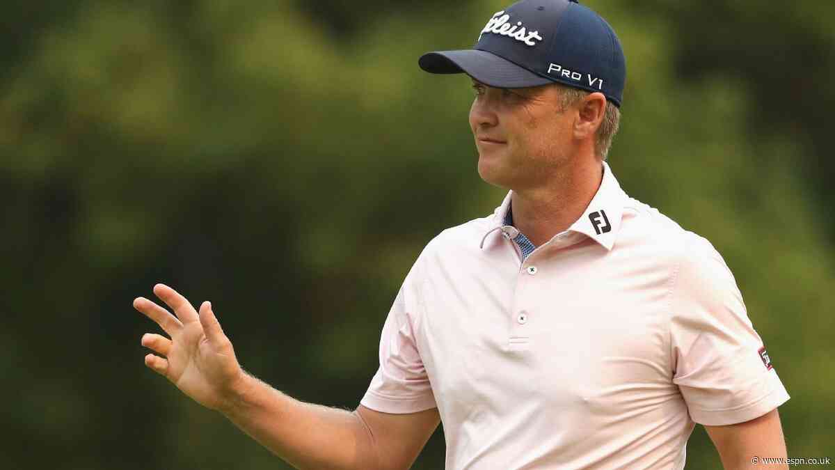 Jones increases Australian Open lead to 3 strokes