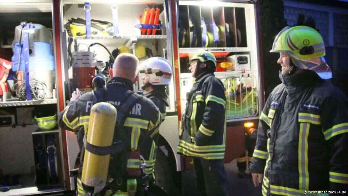 Angebranntes Essen löst Feuerwehreinsatz in Erzgebirgsstraße aus