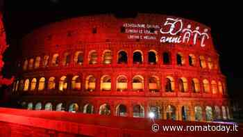 Il Colosseo si illumina di rosso: è l’omaggio ai 50 anni dell’AIL