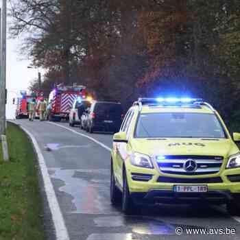 Brandweer moet 85-jarige bestuurder bevrijden