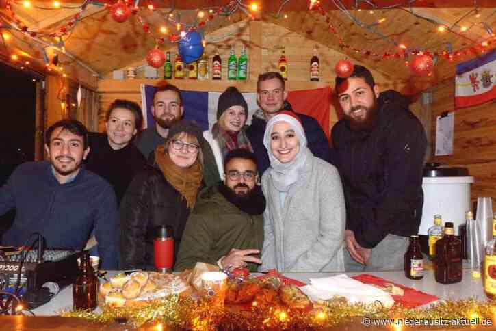 Weihnachtsmarkt auf den Senftenberger BTU-Campus