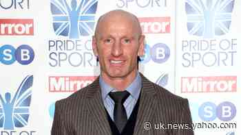 Former rugby star Gareth Thomas in tears as parents surprise him at awards show