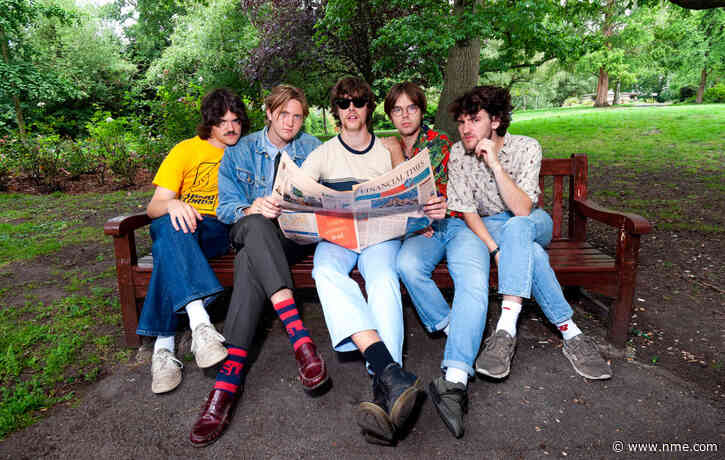 FEET declare a ‘Vegetarian Christmas’ on new festive single