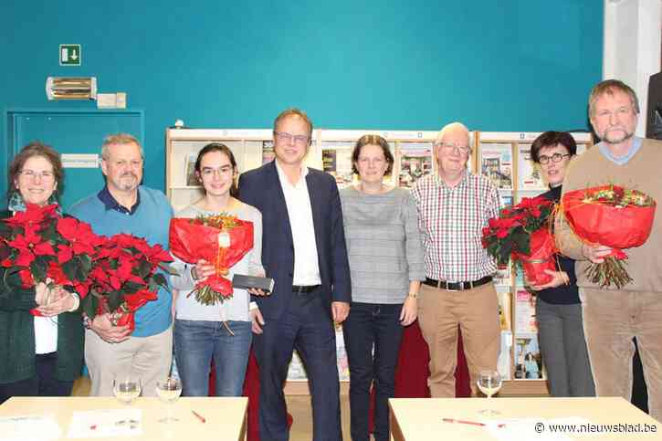 Nina Holderbeke beste in Groot Dictee Heruitgevonden