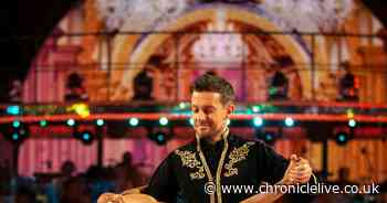 Strictly judges Shirley Ballas and Bruno Tonioli booed over harsh Chris Ramsey scores