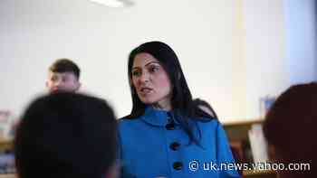Highly-educated migrants can move to UK without a job offer under Tory plans