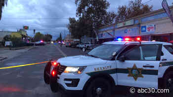 3 shot in drive-by shooting in Fresno County, deputies searching for suspect vehicle