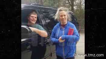 Mama June & Geno Pop Up Near Atlanta, Check Out of Hyatt Hotel