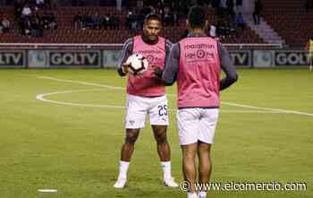 Antonio Valencia se fue ovacionado del partido entre Liga y Aucas