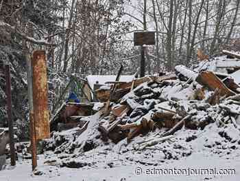'His family was everything': Family mourns death of three children, grandparents in house fire