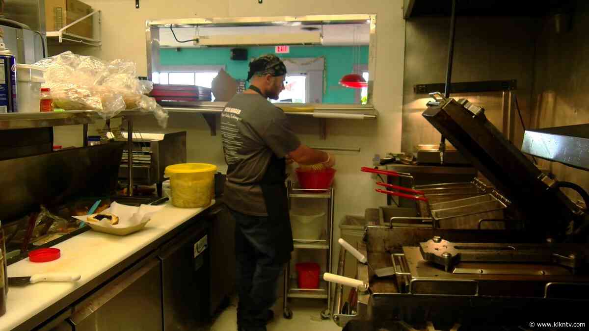 A new foundation: burger truck opens new brick-and-mortar 1950s diner
