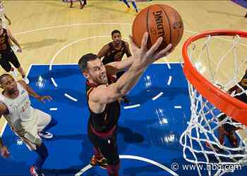 Sixers Clobber Cavs in Philly