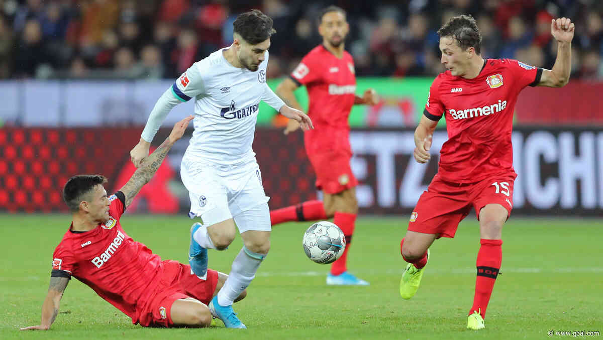 Bayer Leverkusen en Bosz passeren Bayern München na nipte zege