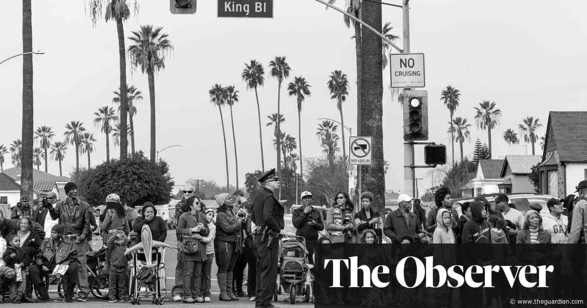 Street scenes: George Georgiou’s images of spectators at US parades