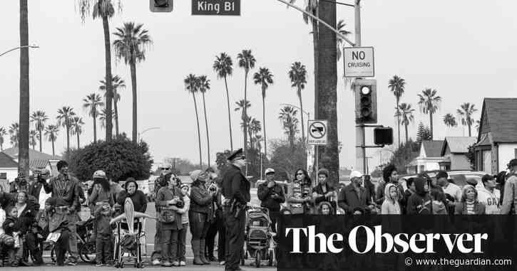 Street scenes: George Georgiou’s images of spectators at US parades
