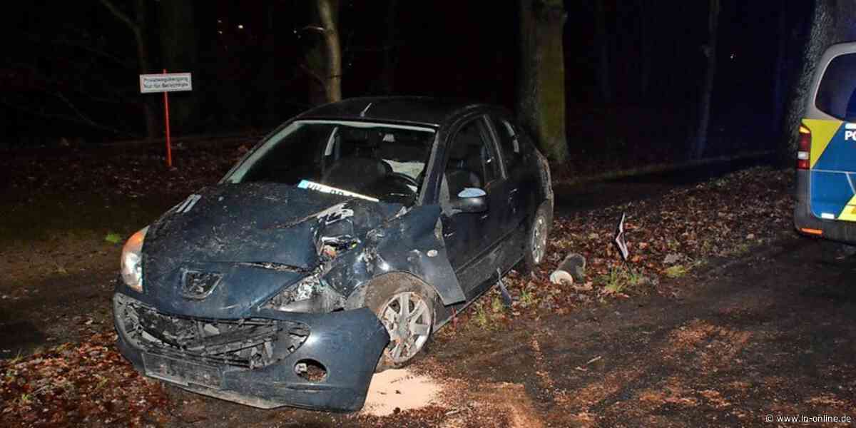 Mann fährt in Glinde gegen Baum und wird schwer verletzt