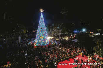 Hundreds enjoy relaxed opening night of Honolulu City Lights