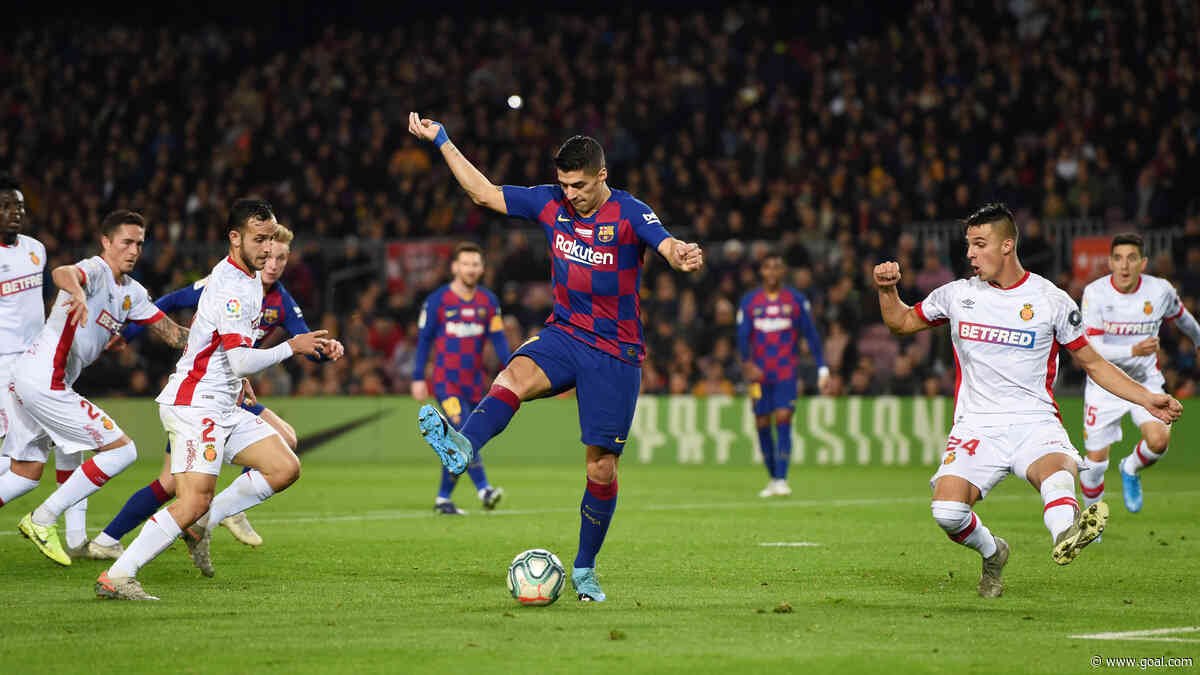 Absurd hakdoelpunt Luis Suárez na assist De Jong gaat wereld over