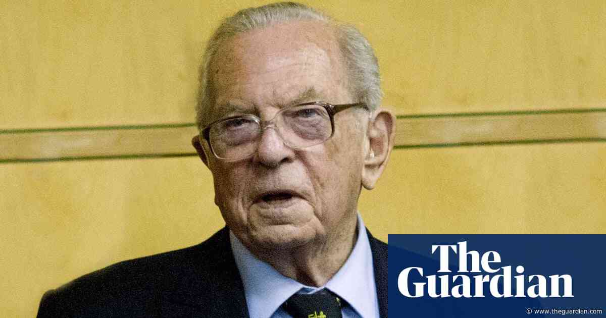 Letter: Sir Michael Howard obituary