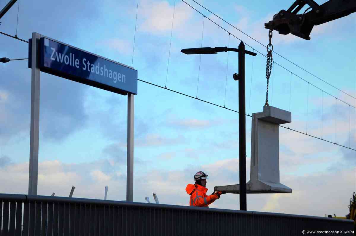 Perron station Stadshagen verlengd