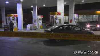 Man wounded in triple shooting on Highway 400 dies in hospital