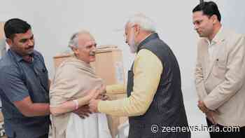 PM Modi visits former union minister Arun Shourie in Pune hospital, enquires about his health