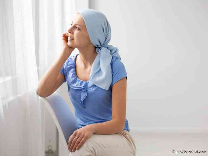 Young Cancer Patients Gain Confidence Through Life-Story Photography