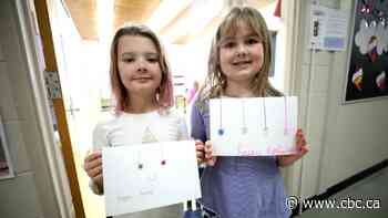 'Dear friend': Regina kids make cards for Makwa Sahgaiehcan First Nation School
