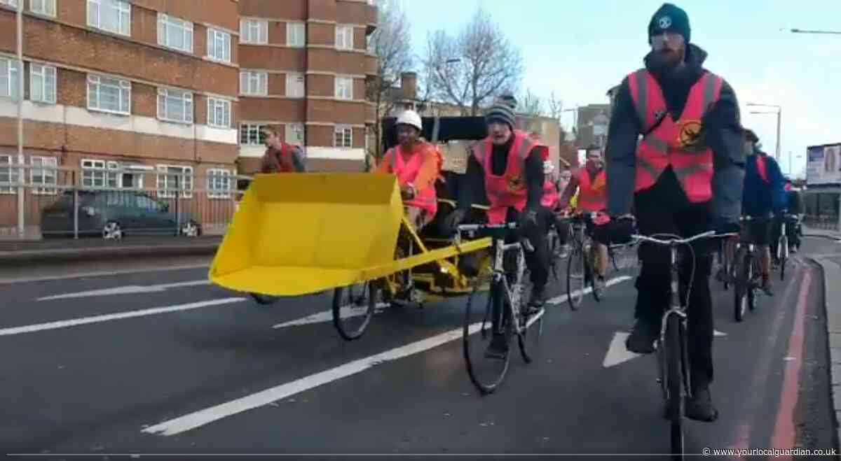 'Serious disruption': Extinction Rebellion block roads on way to mass 'lie-in' at Heathrow