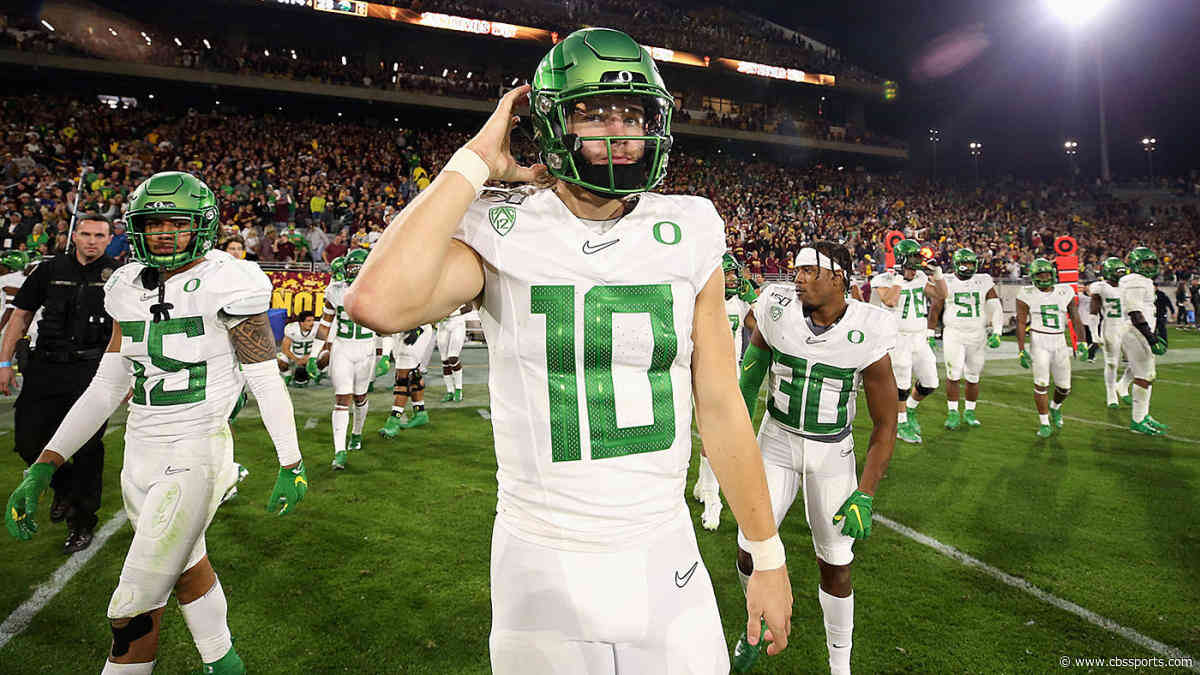 Coaches Poll Top 25: Oregon jumps to No. 6, Baylor falls to No. 8 in college football rankings